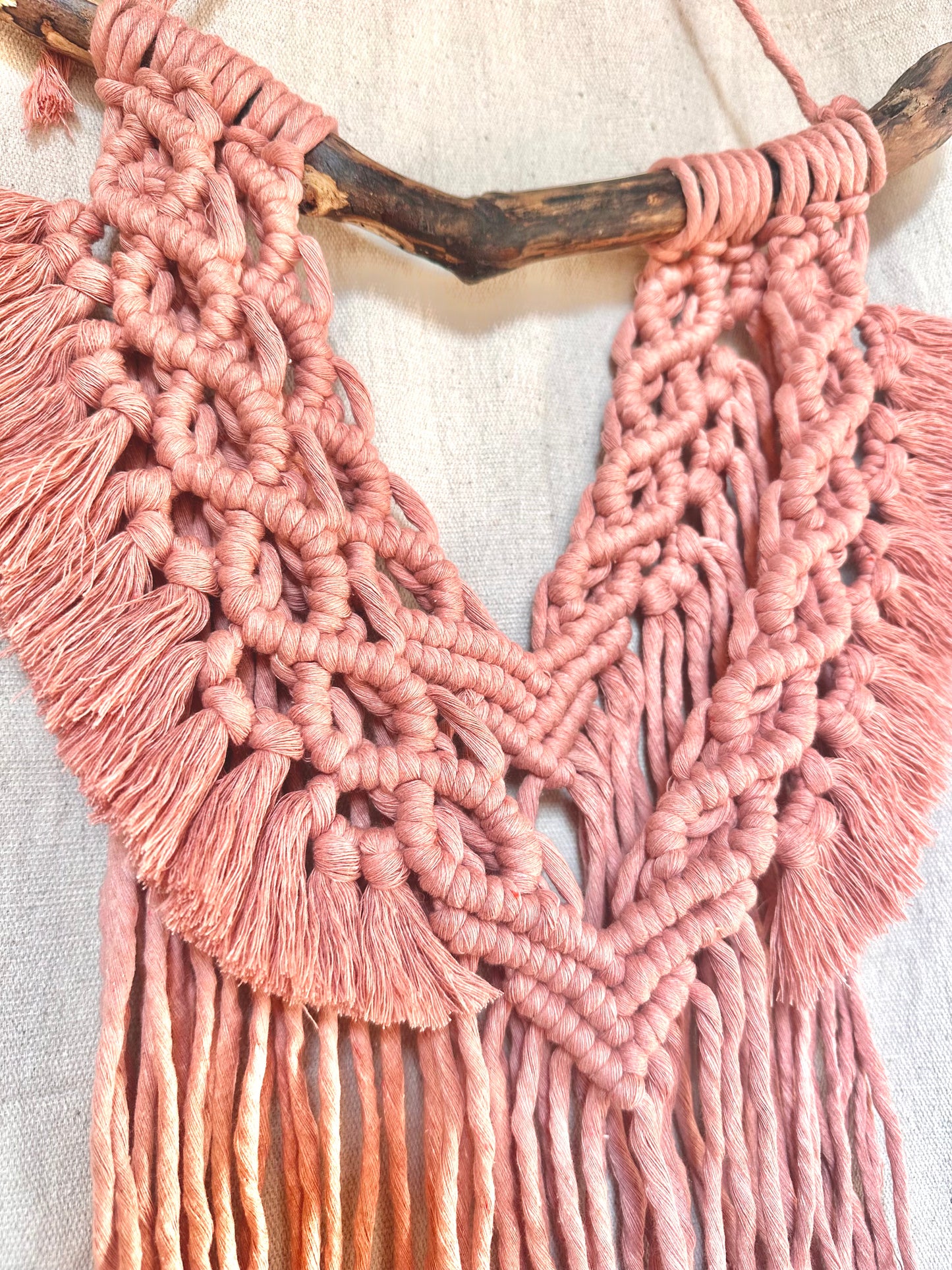 JOANNE | Medium Macrame Wall Hanging
