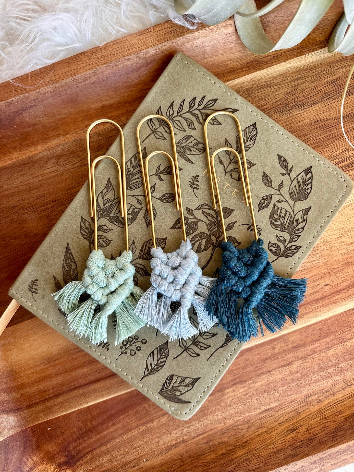 Macrame Bookmark Paperclip